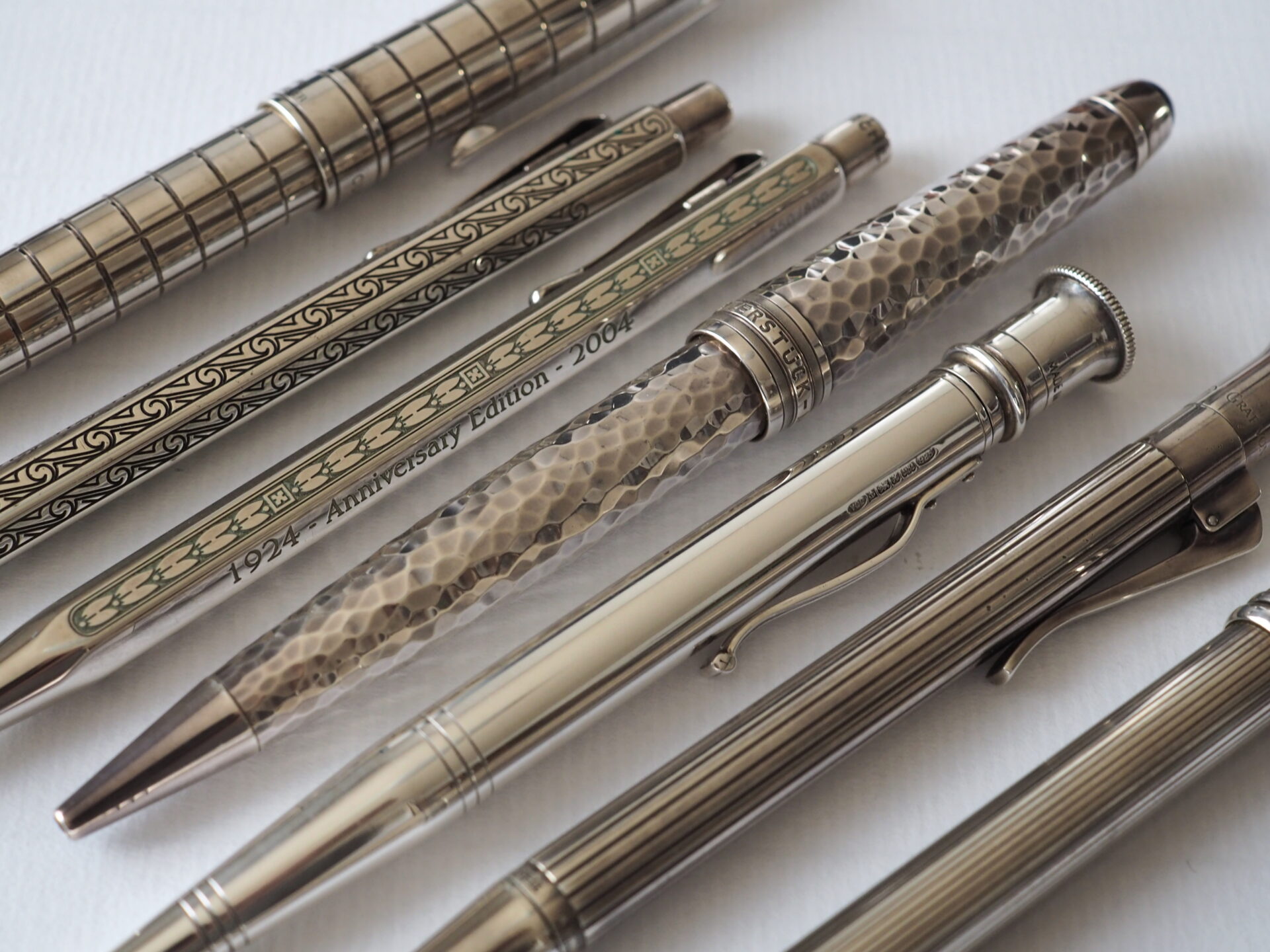 銀軸ボールペンの中でも最高峰と名高い「モンブラン マイ